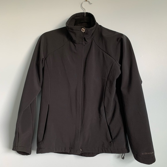 Columbia Titanium Black Jacket Size S - Picture 1 of 9